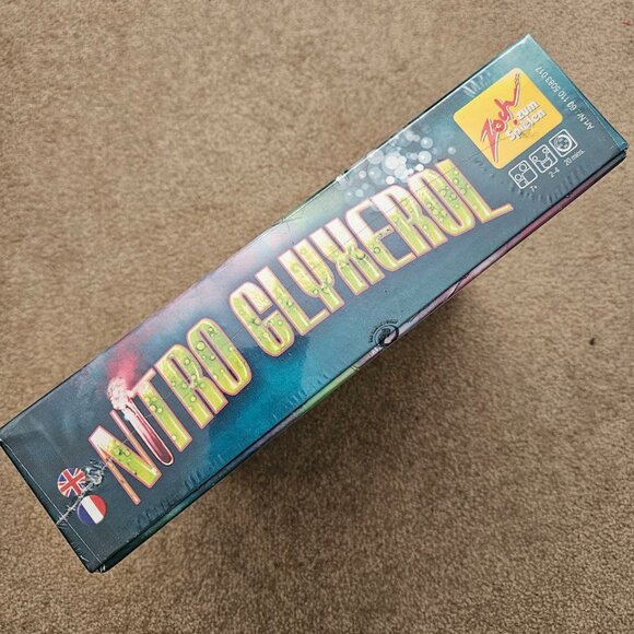Nitro Glyxerol Science Action Lab Board Game, 2-4 players, ages 7+‎ NEW Sealed - Picture 2 of 6